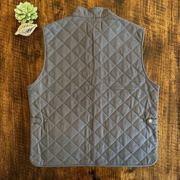 UNTUCKit | “Albese” Wool Blend Quilted Vest, Gray - Picture 2 of 9